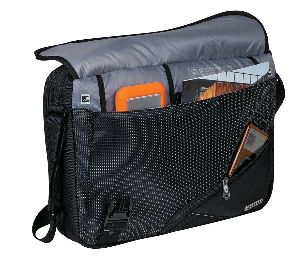 OGIO Voyager Messenger