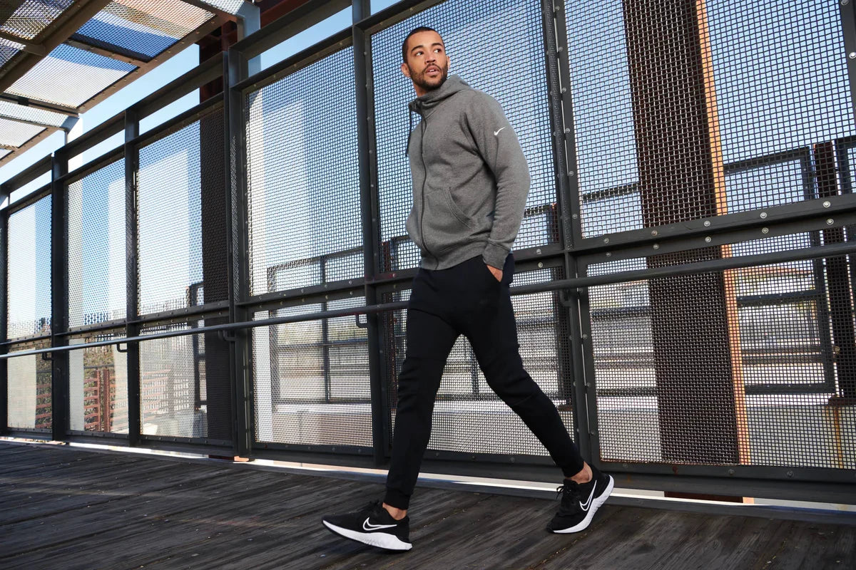 NIKE Club Fleece Sleeve Swoosh Full-Zip Hoodie